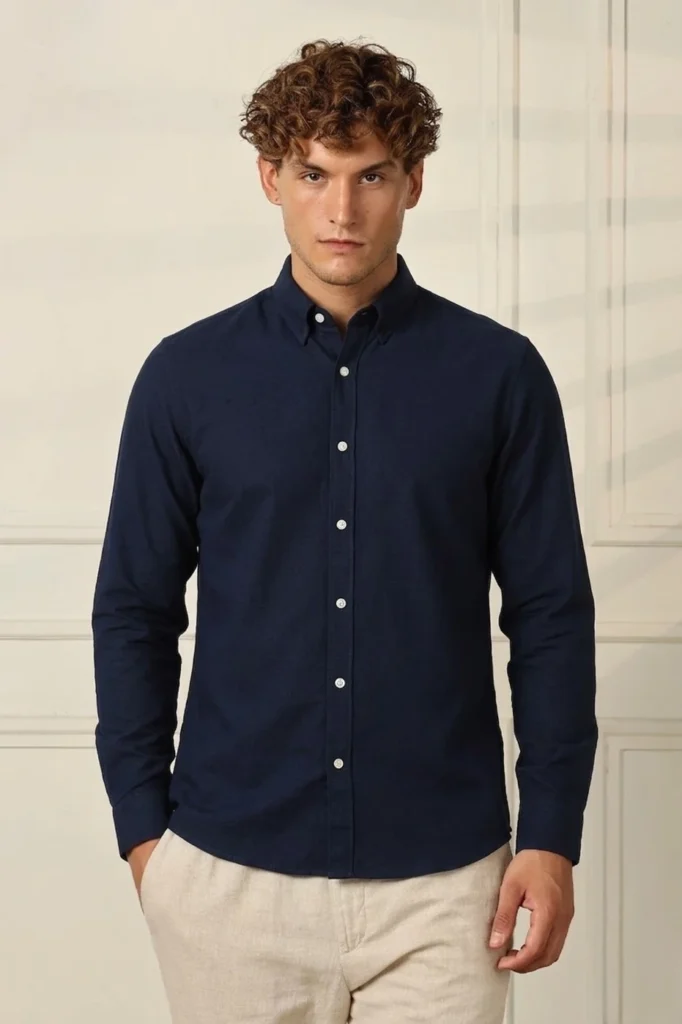 FalconWear Men Regular Fit Solid Button Down Collar Casual Shirt