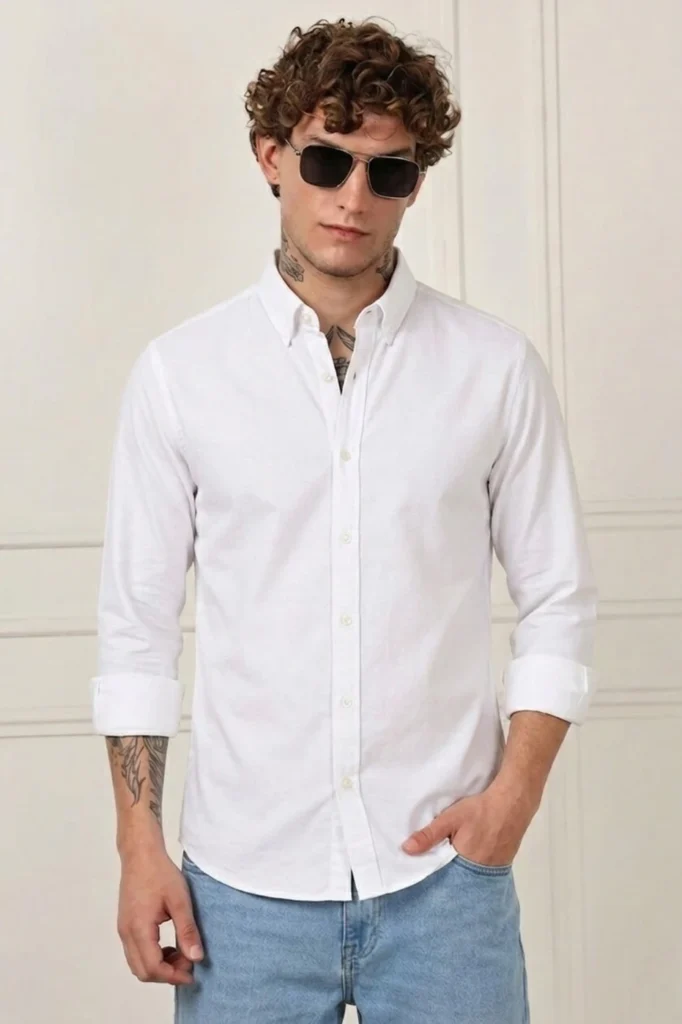 FalconWear Men Regular Fit Solid Button Down Collar Casual Shirt